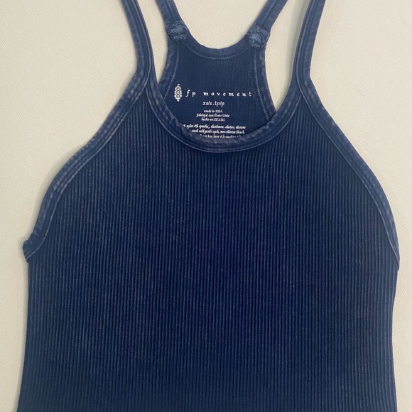 NWOT Free People Happiness Runs Crop Tank XS/SM - Picture 4 of 9